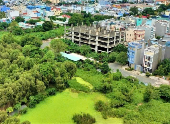 Xác định quyền sử dụng đất và sự không ngay tình của người thứ ba khi nhận chuyển nhượng quyền sử dụng đất đang có tranh chấp